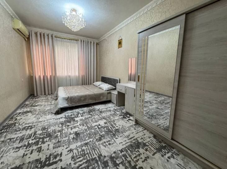 Maksim Gorke metro TTZ yaqnida kvartira Bezmakler