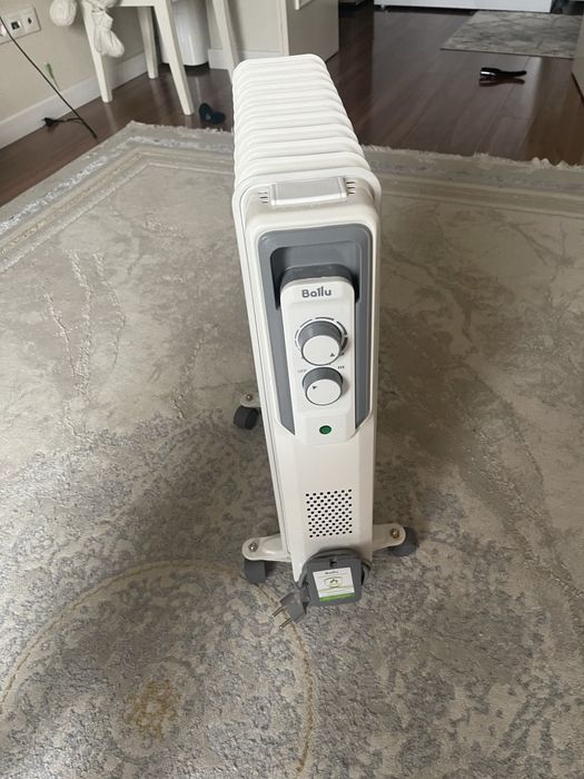 Батарея  обогреватель в хорошем состоянии