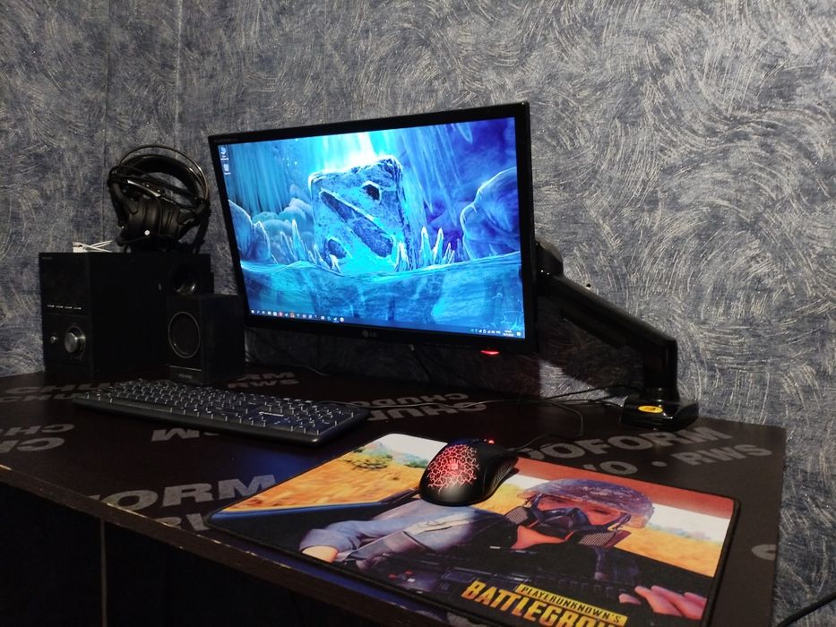 Продам системный блок с монитором