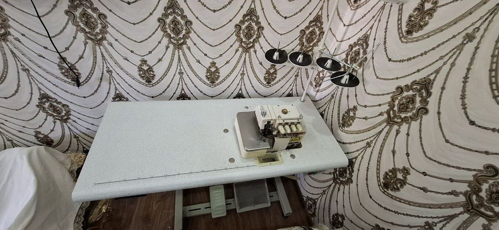 Averlok moshina yangi 2 million so'm . Yangi.