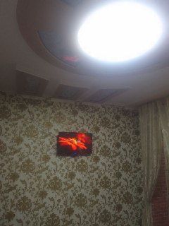 Кичик ховли сотилади