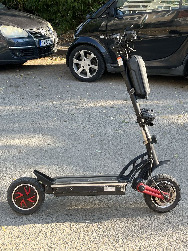 Електрическа тротинетка Kugoo G-Booster
