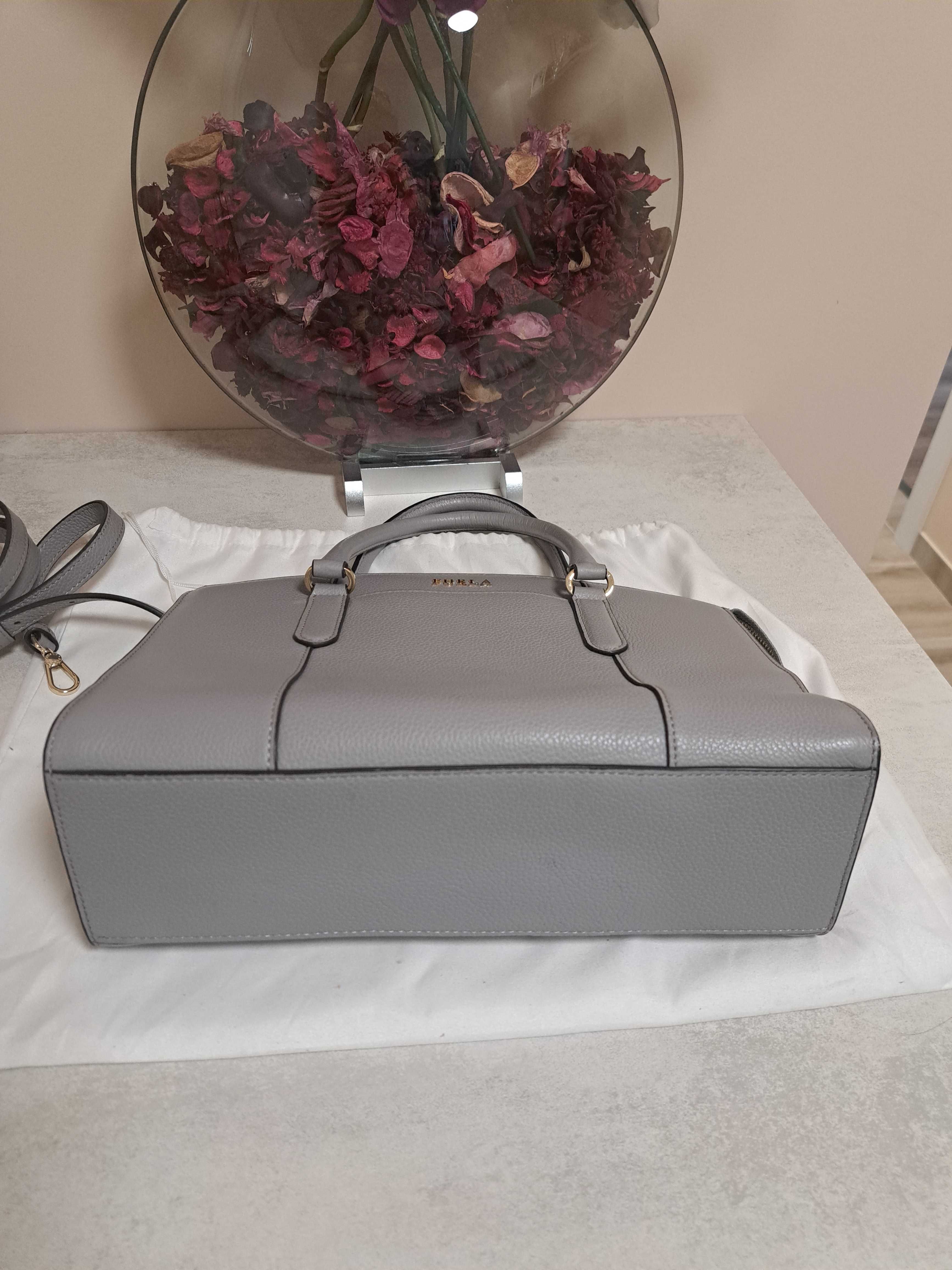 Сива чанта Furla