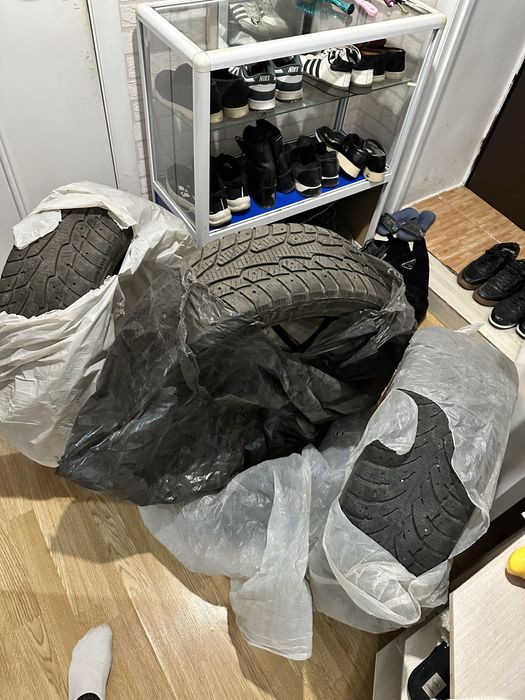 зимние 215/55 r17