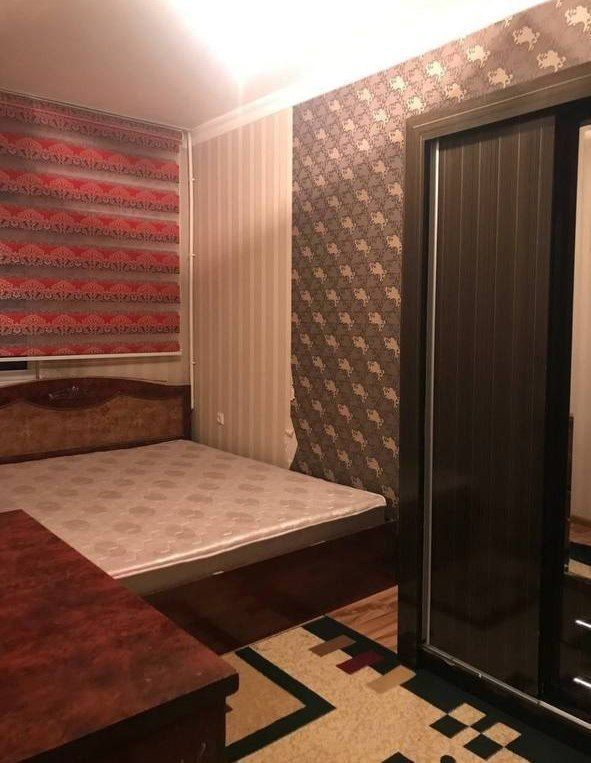 Kvartira arenda Chilonzor 16 Metro oylaga BOLLAGA qizlaga