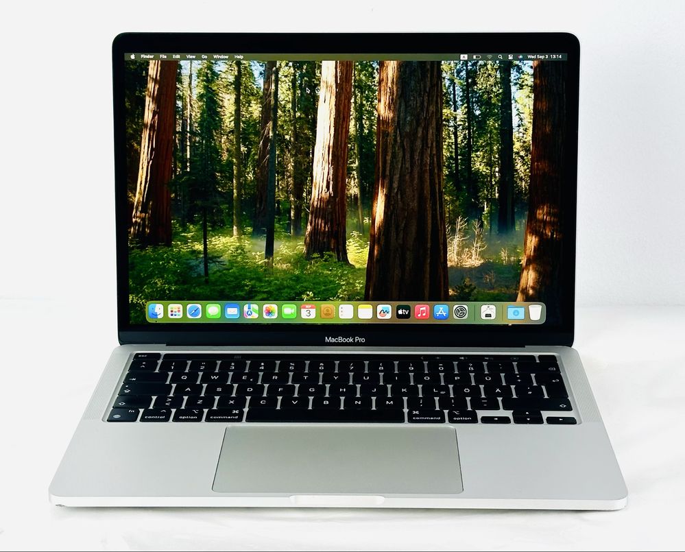 Apple MacBook Pro 13" M1 8RAM 256GB Touch Bar Перфектен! Гаранция!