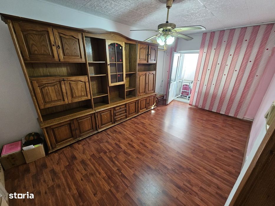 Vand ap cu 2 camere cinema Orizont