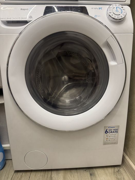 Пералня със сушилня