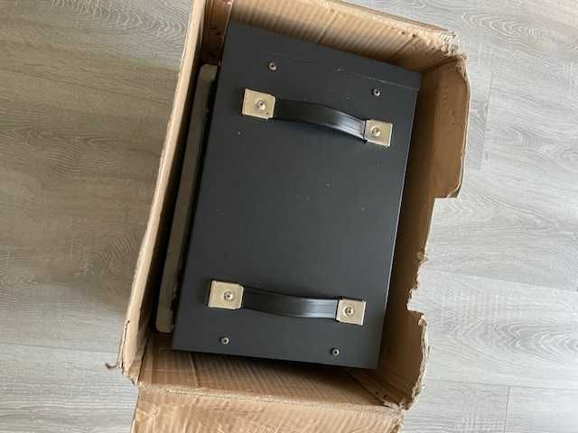 Stabilizator de tensiune hibrid, cu releu si servomotor 10000VA/7500W