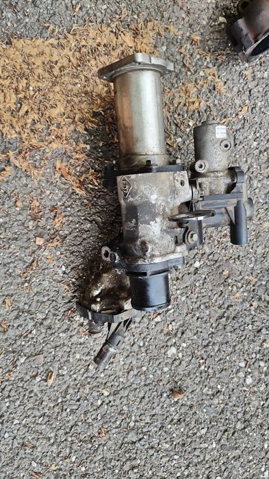 Injectoare Turbina Pompa Alternator Electromotor piese Logan 1.5dci