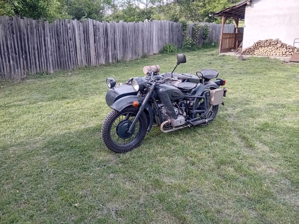 Vand moto Dnepr, reconditionat total