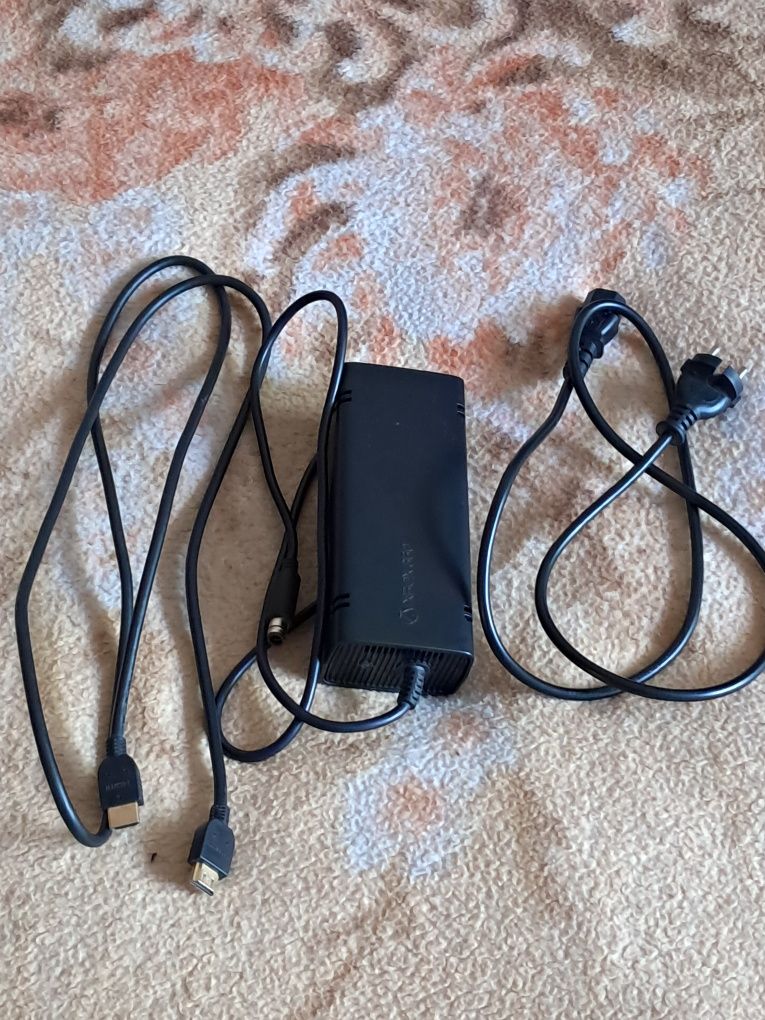 Продам приставку Xbox 360 прошитый