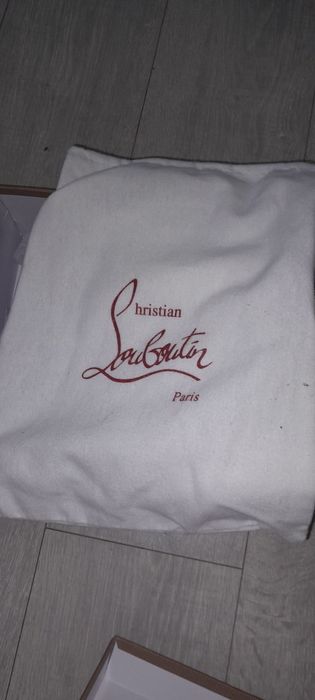 Vând Ghete Christian Louboutin