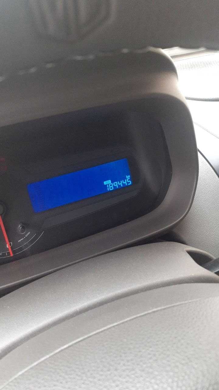 Chevrolet Cobalt MT sotiladi