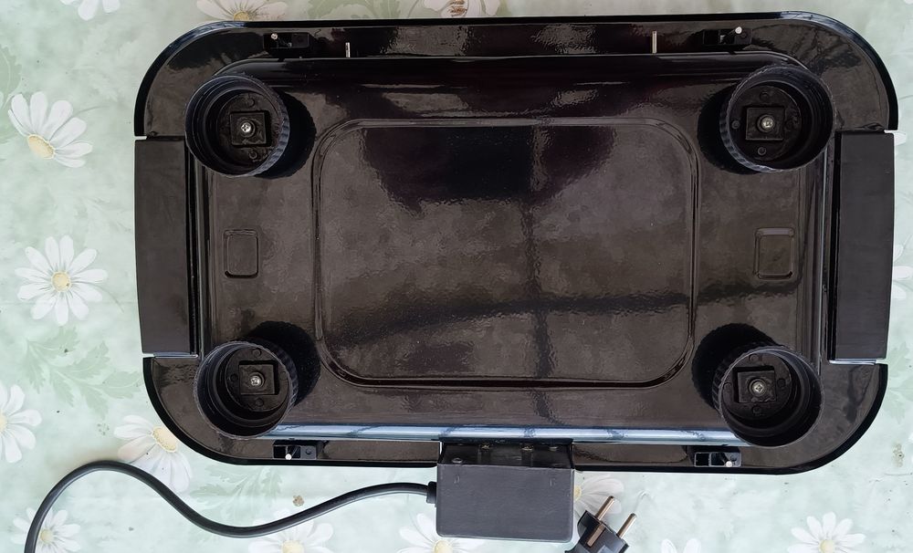 Grătar electric nou