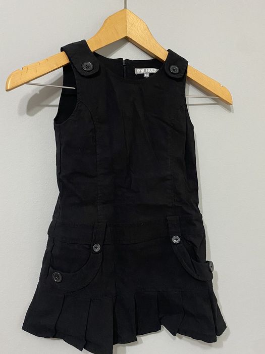 Сет от черно сукман и бяла блуза за момиче