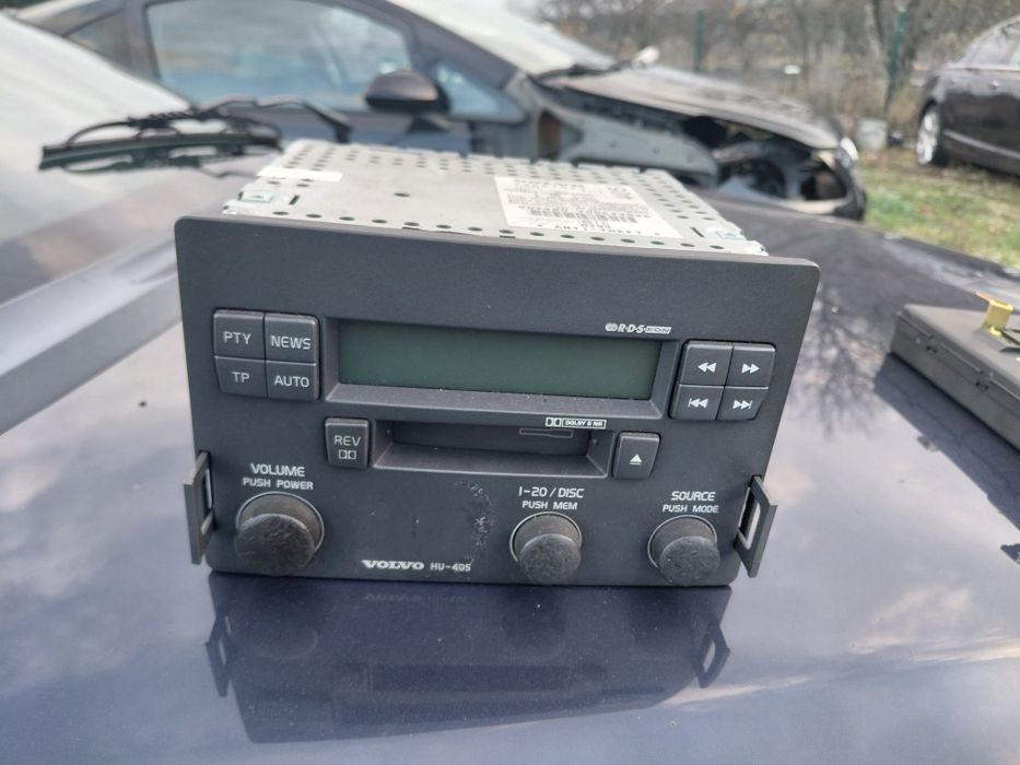 Радио за Volvo V40