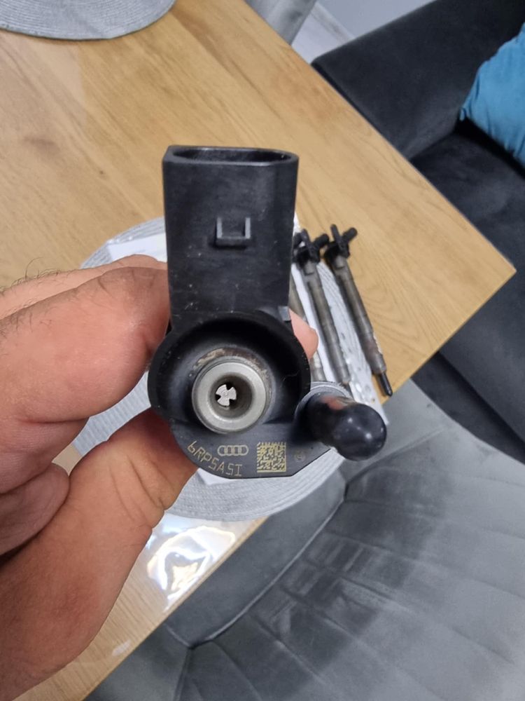 Дюзи за Ауди А4 B7 3.0 TDI