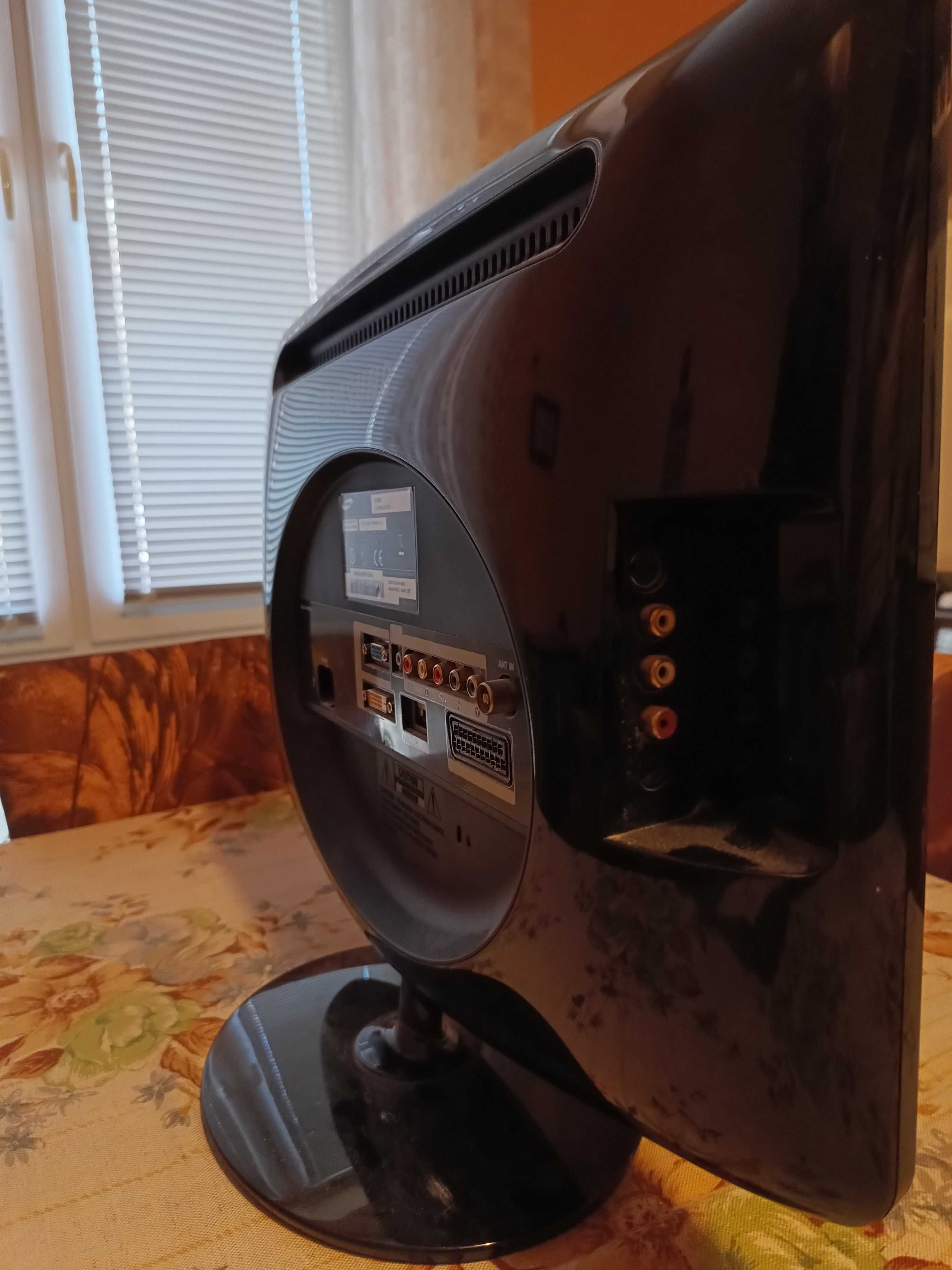 Компютър HP Compaq 6200 PRO SF с монитор Samsung ( с ТВ тунер)