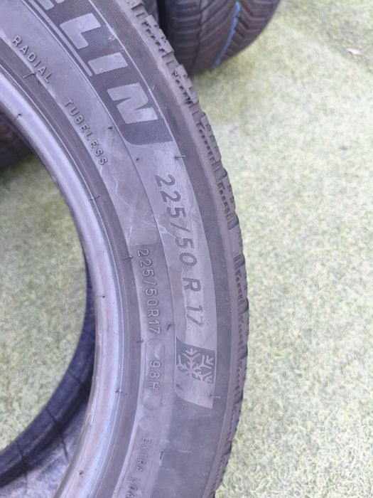 225.50.17 Michelin