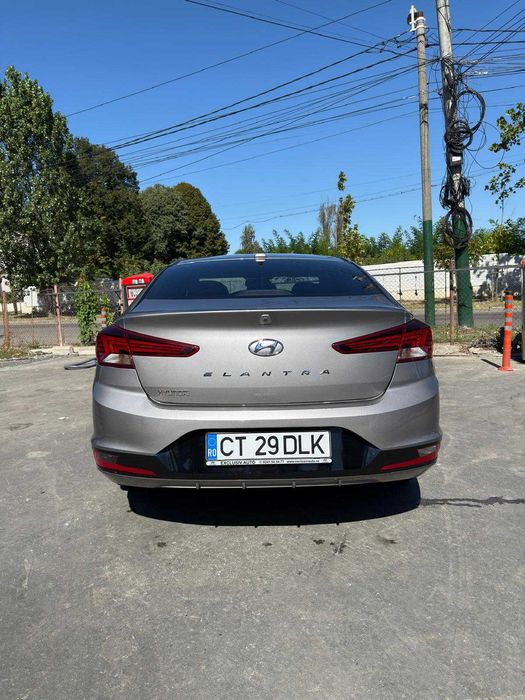 Vand Hyundai Elantra