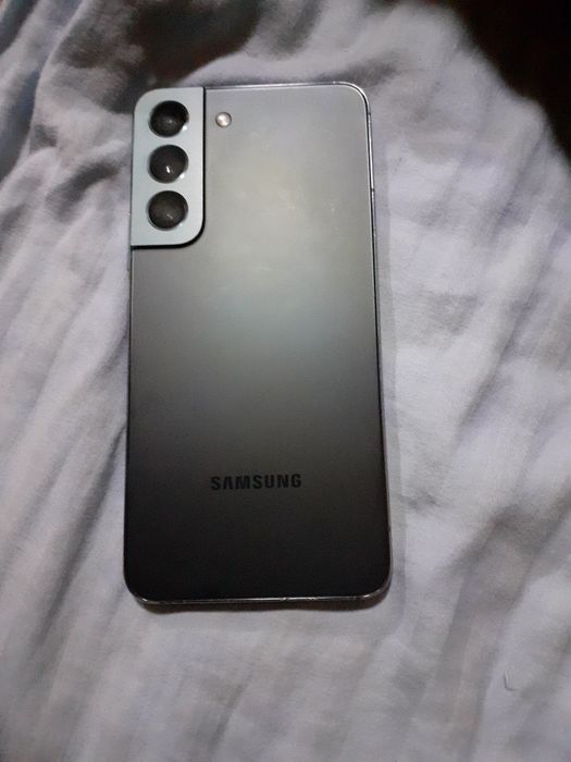 Samsung s22 разбитый
