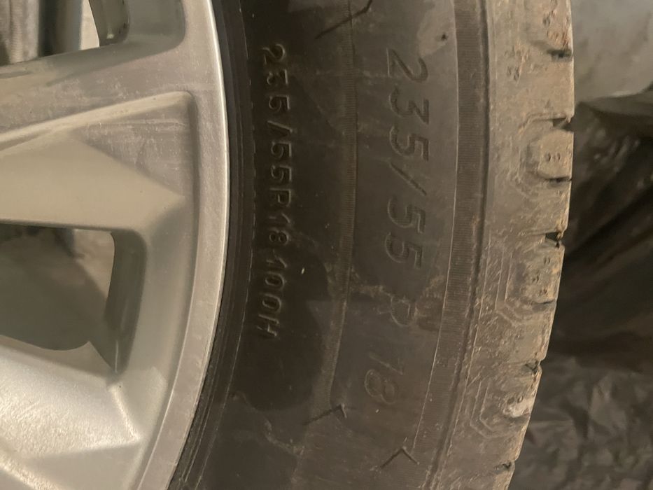 4 бр-Гуми + джанти ( 18 цола)