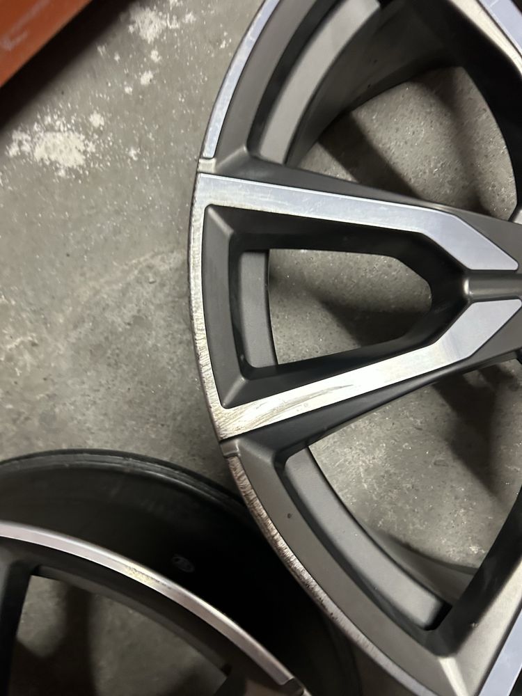 Janta 22 bmw X5 X6 X7 style M 755 fata 9.5j