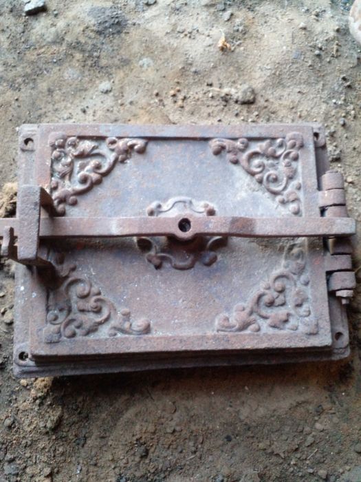 Дверка чугунная на топку