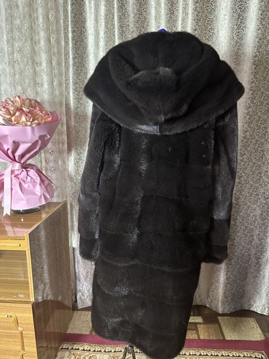 Шуба норка с капюшоном