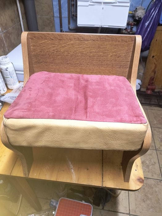 Vând scaun copil 2-5