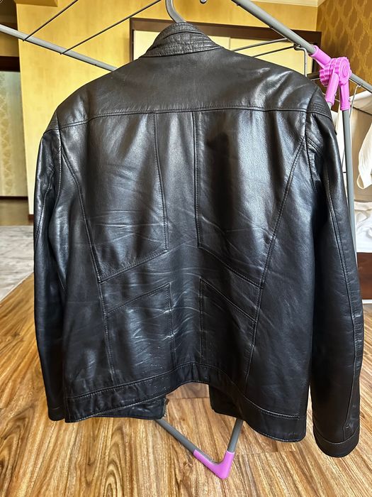 Натуральная кожаная куртка М
