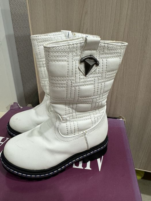 Зимние Новые сапоги. 27 размер