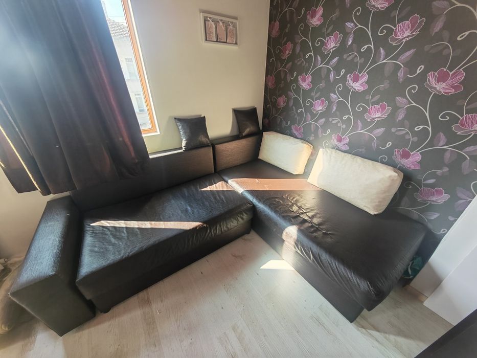 Холов ъглов диван