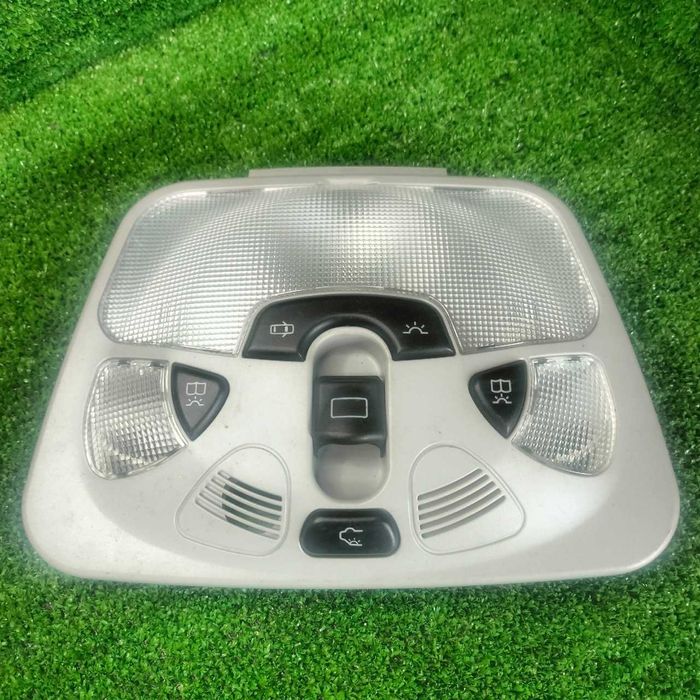 Продам Плафон салона передний под люк Mercedes Benz Clk Class W209