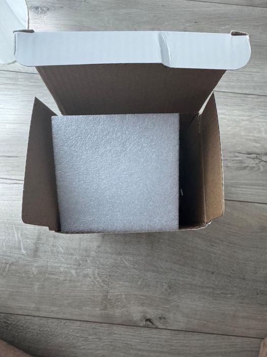 Video Proiector portabil HY300 cu wifi, wireless, alb, nou, la cutie