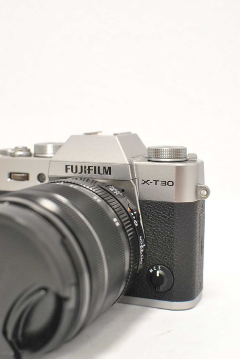 Fujifilm X-T30  Aparat Foto Mirrorless Kit cu Obiectiv XF 18-55mm