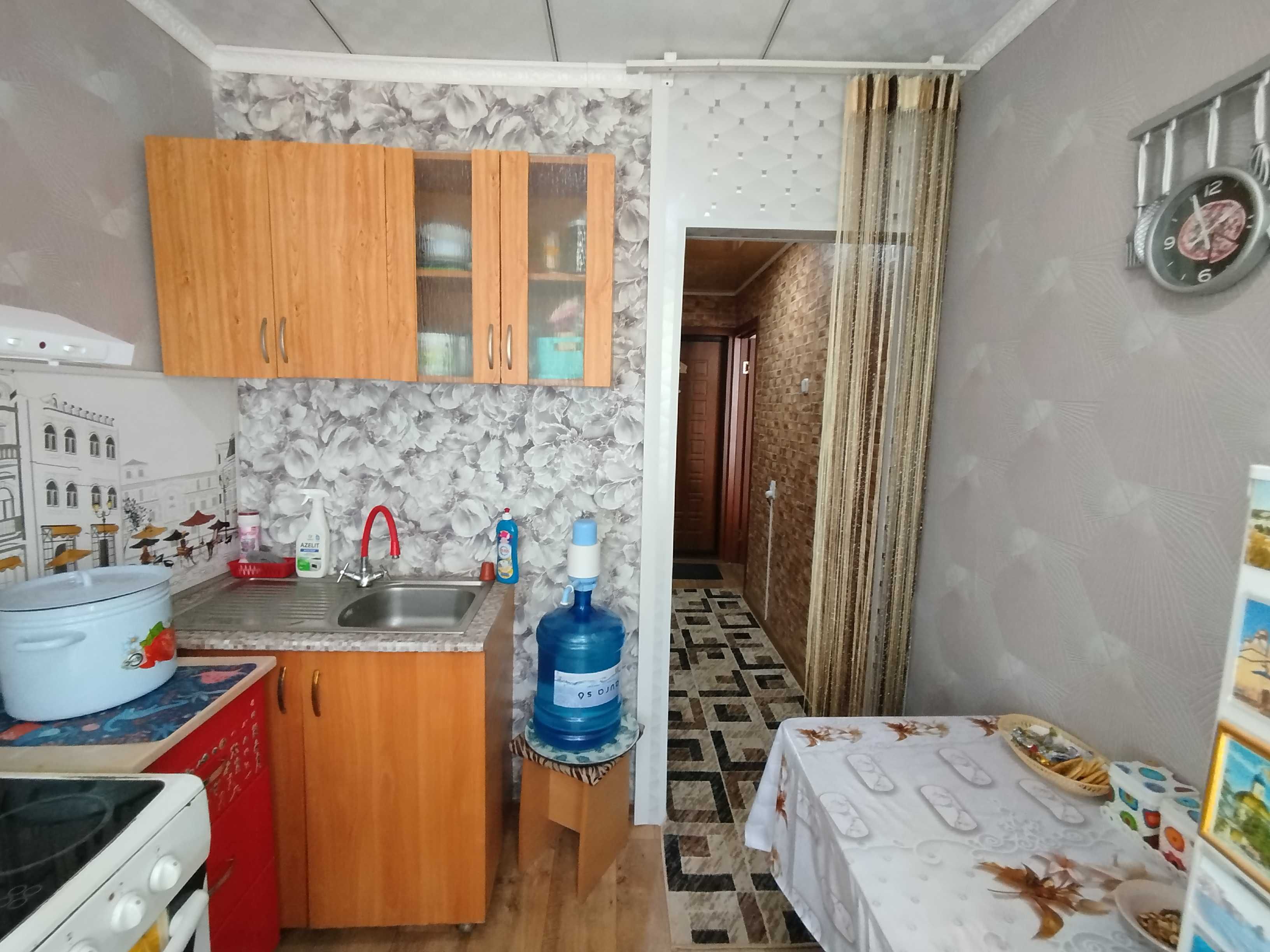 Продам 1 комнатную квартиру, 6 мкр. Центр города!