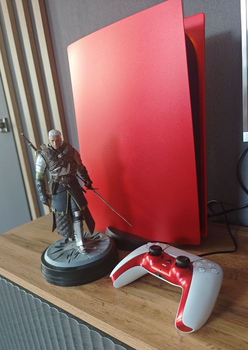 PlayStation 5 (красная, с дисководом). PS5