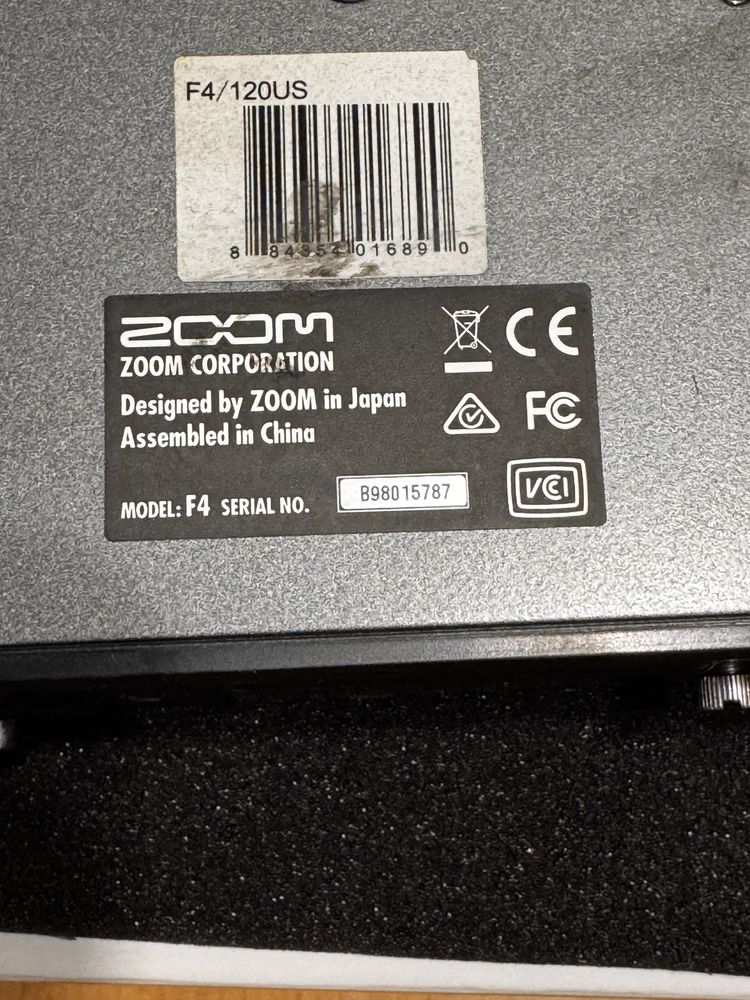 Рекордер  Zoom F4