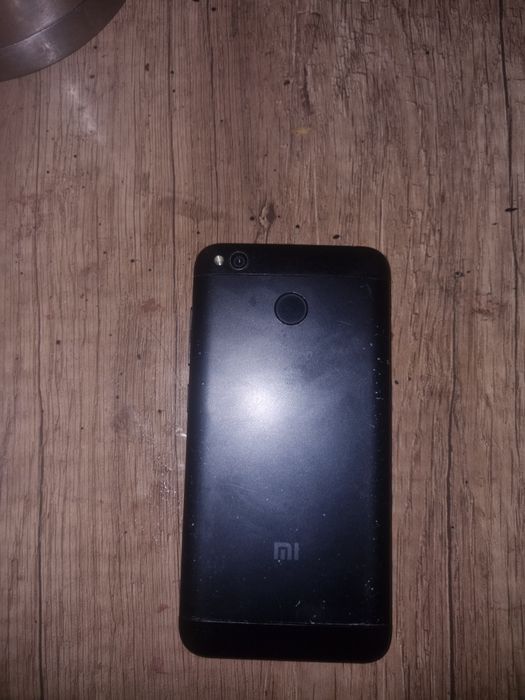 Redmi 4 16 gb sotiladi