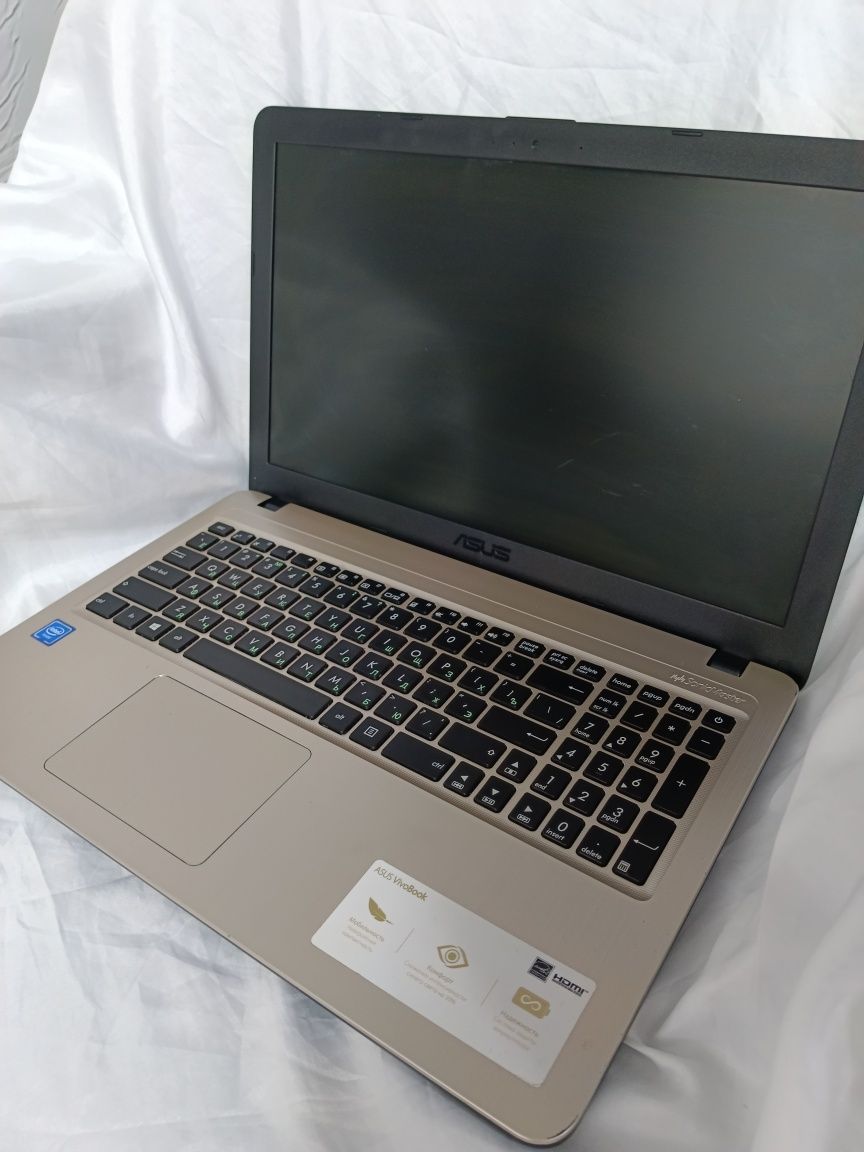 Продам ноутбук  Asus  Intel Celeron (Ушарал) Лот 355327