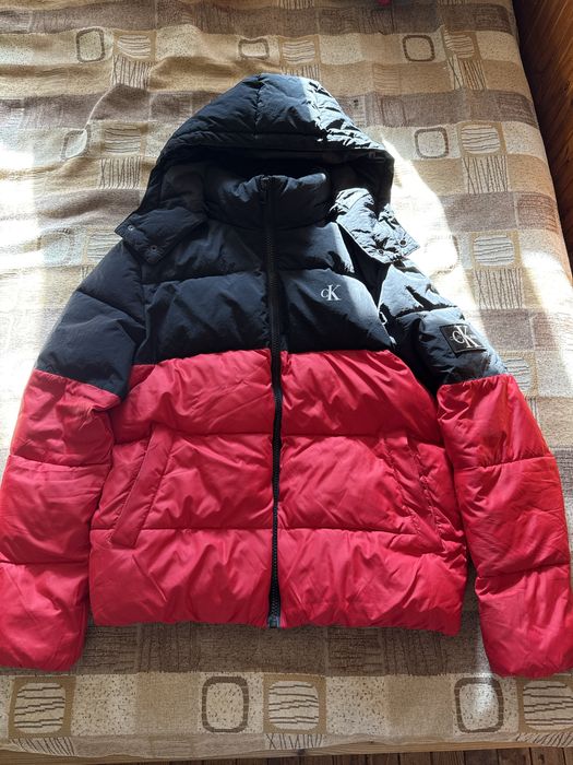 Яке на Calvin Klein L