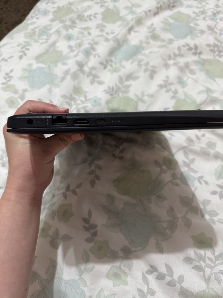 Vand laptop Hp i3