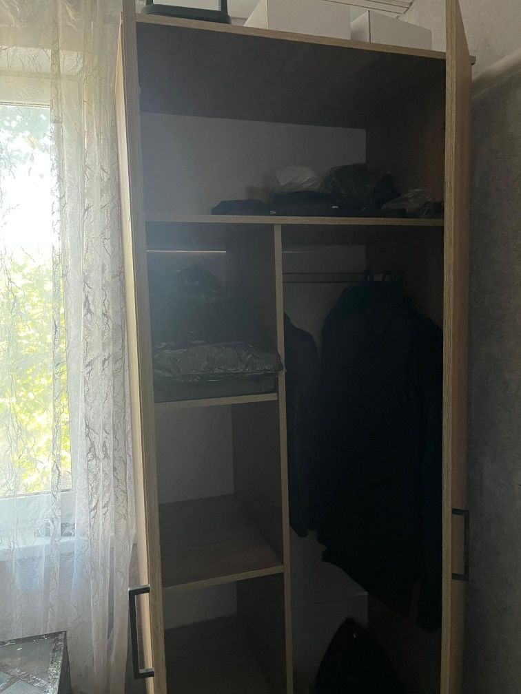 Шкаф для одежды,