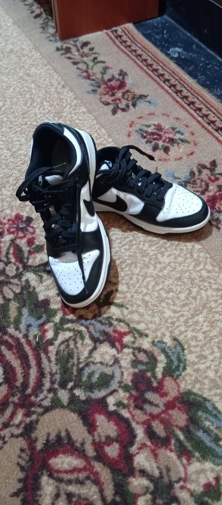Маратонки Nike Dunk Low Retro