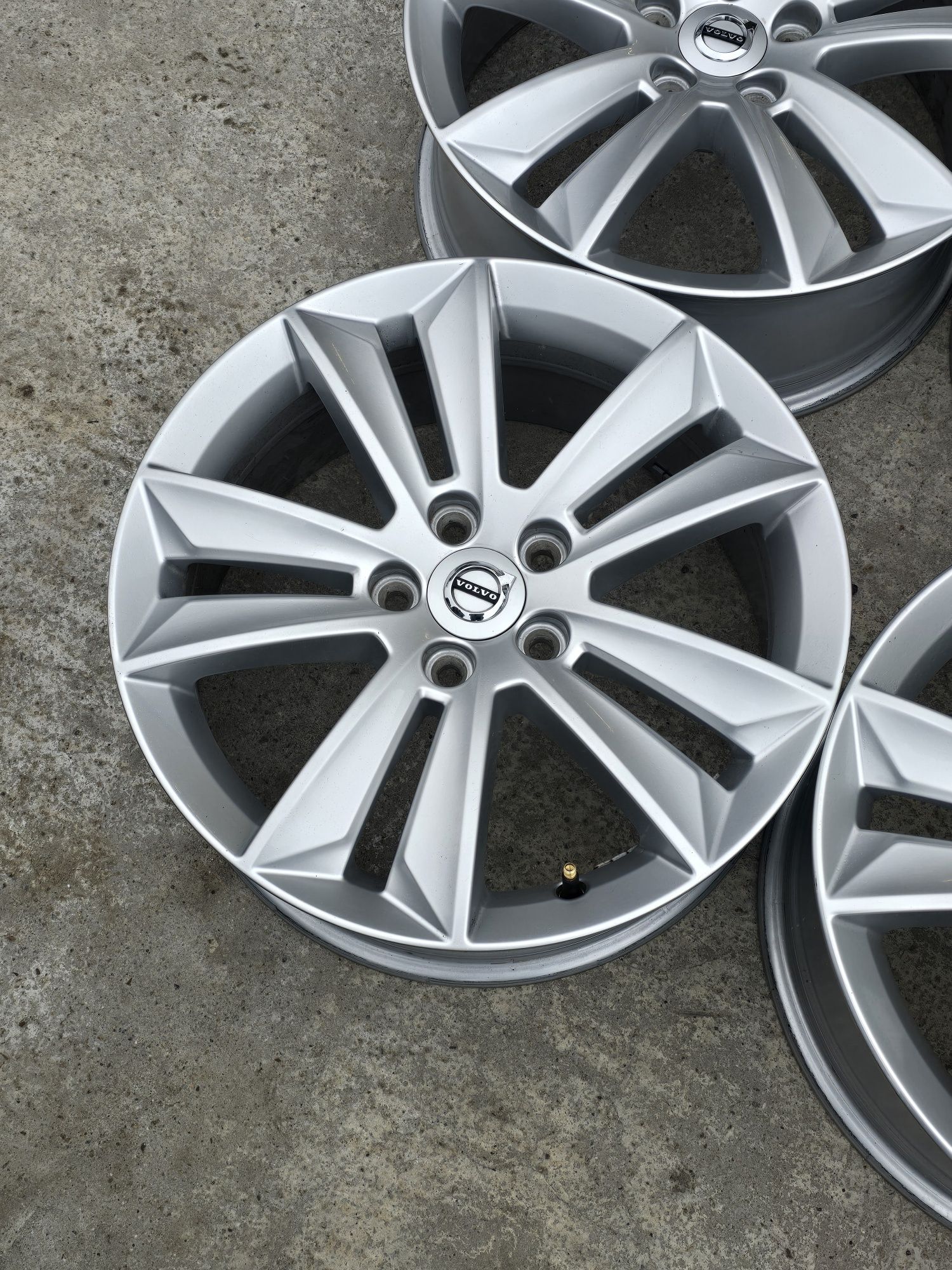 Джанти 17 / 5х108 - Volvo 5x108