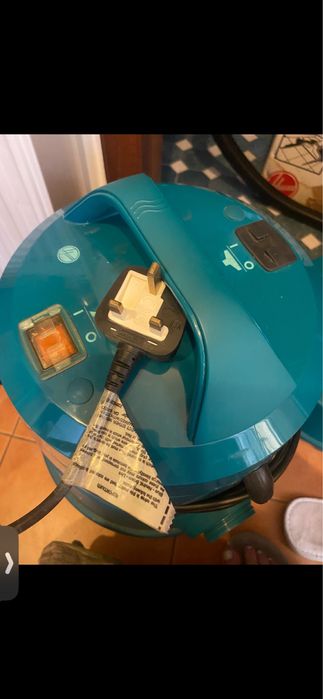 Aspirator Hoover - Curatare profesionala in casa