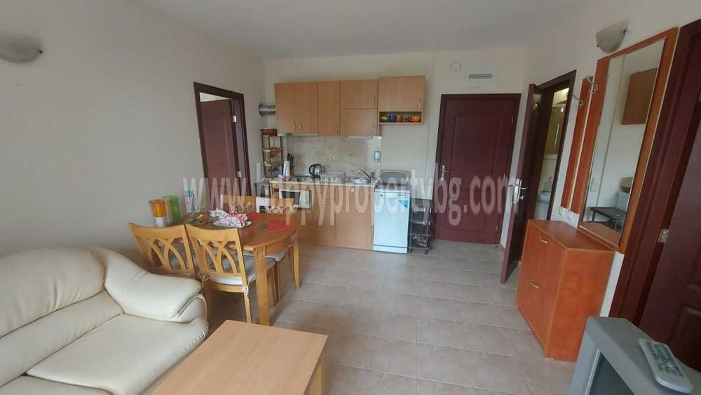 Продава се Тристаен апартамент в к.к. Слънчев бряг - 98 кв.м за 868 €/кв.м - Снимка #2