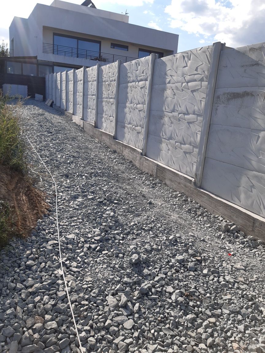 Garduri din placi de beton, cele mai frumoase modele